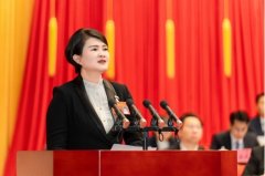 陵水县十六届五次会议揭幕